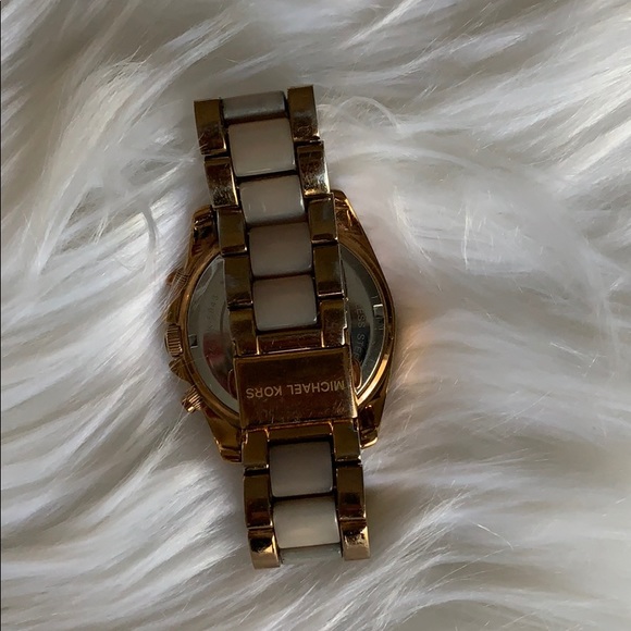 ❌❌SOLD❌❌🔹Michael Kors watch🔹 - Picture 6 of 8